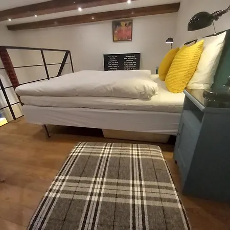 Farinelli At Opera Appartement Budapest