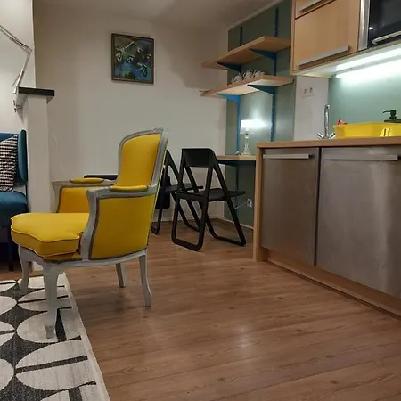 Farinelli At Opera *