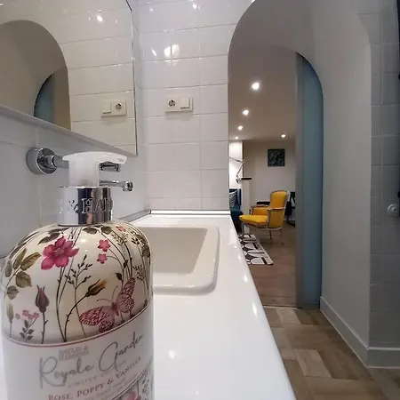 Farinelli At Opera Διαμέρισμα *